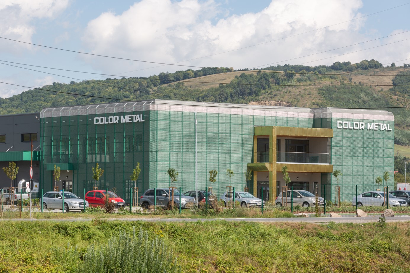 NOUL SEDIU COLOR METAL ÎN ODORHEIU SECUIESC