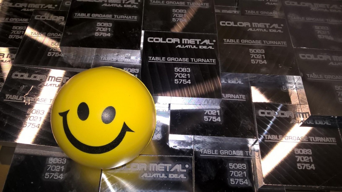 placa_aluminiu_gravata_laser